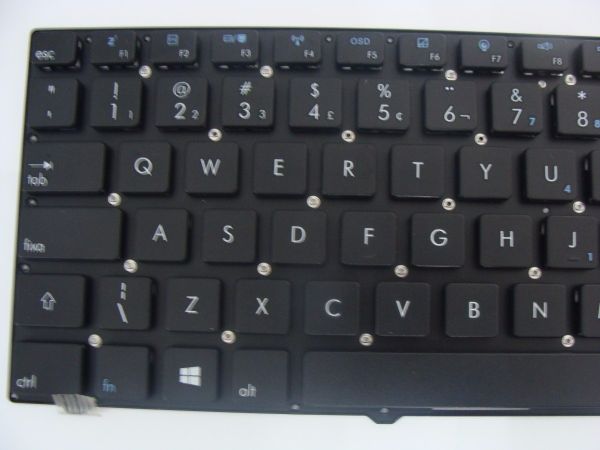 82r-14a132-4211 - Teclado Cce Wm545b